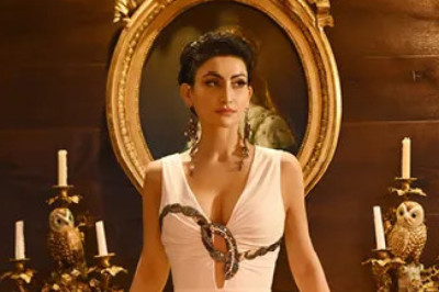 Meet Shalini Passi, the Fabulous Wife of Netflix Through Stunning Images