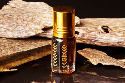 Oud Perfume: An Embodiment of Luxury and Timeless Elegance